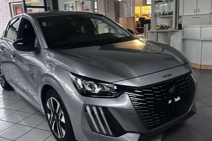 Peugeot 208 17.600 km 12.999 &euro; Gelsenkirchen 45892