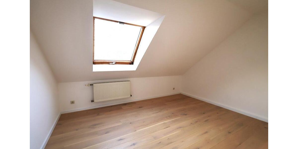 Etagenwohnung Dortmund Mengede - 4 Zimmer, 78 m&sup2;, 900&euro; | Angebot:25396301