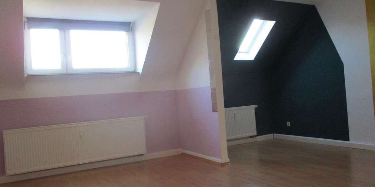 Etagenwohnung Essen Rüttenscheid - 1 Zimmer, 45 m&sup2;, 350&euro; | Angebot:26274661