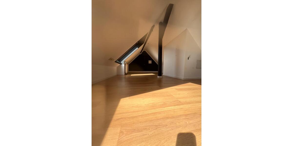 Dachgeschoßwohnung Herten - 3 Zimmer, 89 m&sup2;, 950&euro; | Angebot:26026037