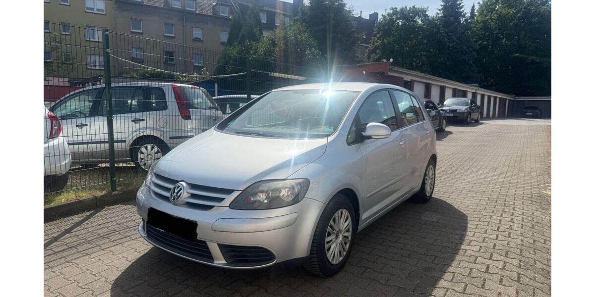 VW Golf 224.000 km 3.000 &euro; Essen 45143