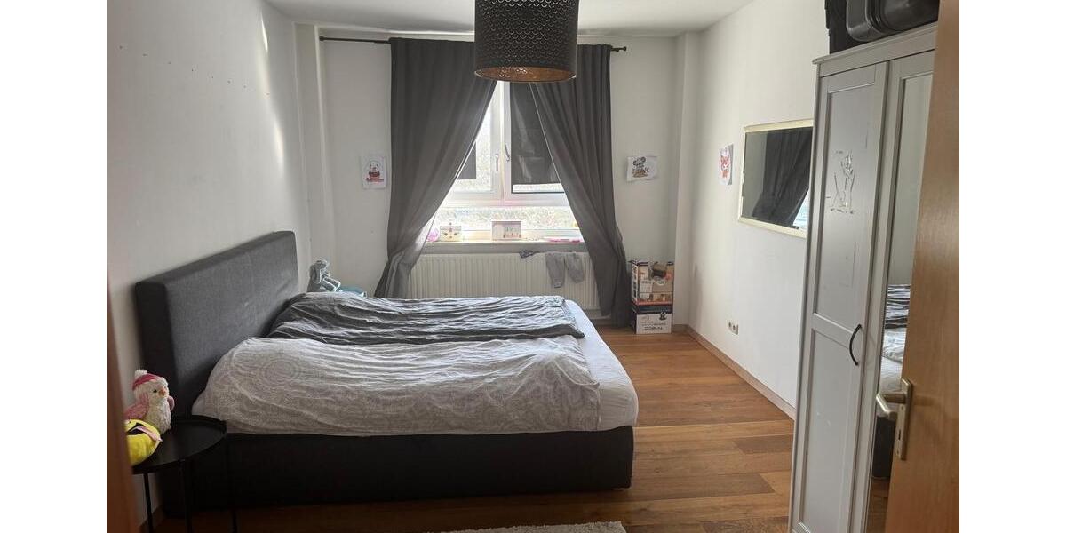 Etagenwohnung Essen Stadtbezirk III - 3 Zimmer, 75 m&sup2;, 1.020&euro; | Angebot:26035735