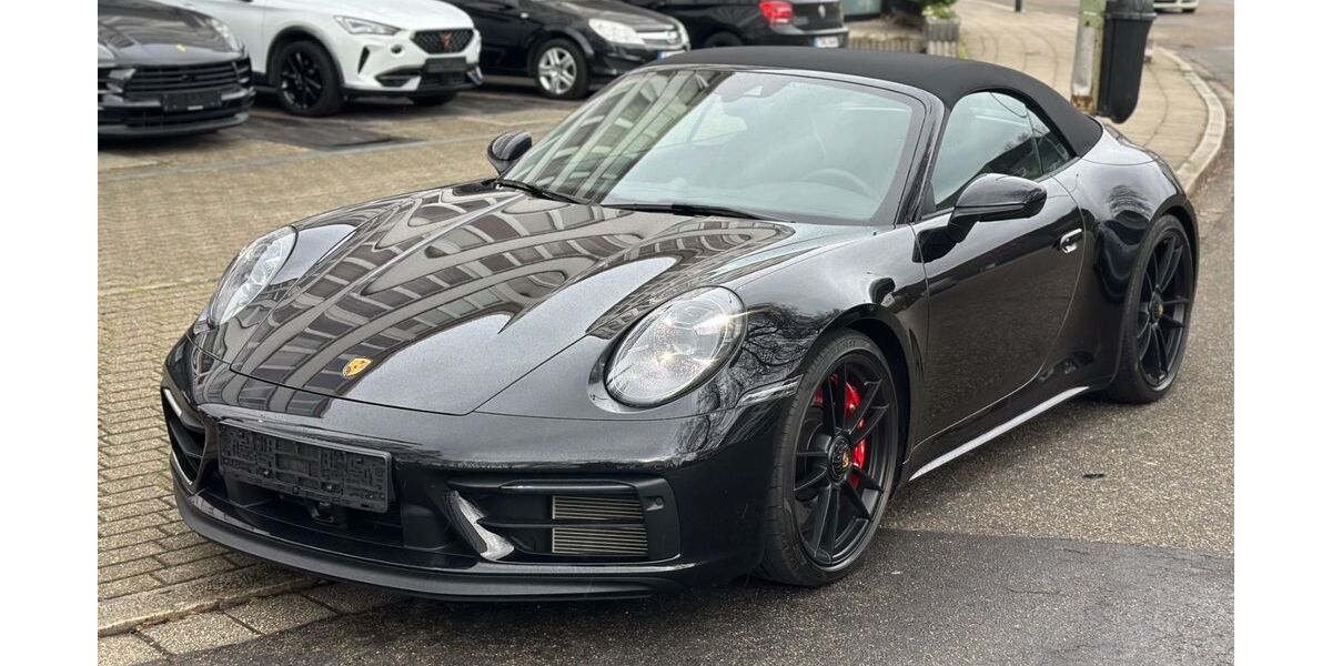 Porsche 992 4.900 km 156.900 &euro; Essen 45127