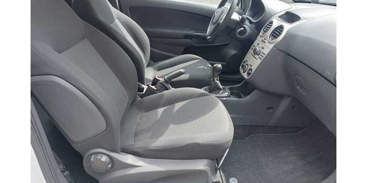Opel corsa d 130.334 km 4.299 &euro; Witten 58454