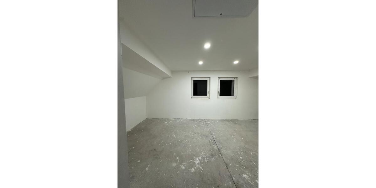 Dachgeschoßwohnung Gladbeck Brauck - 3.5 Zimmer, 85 m&sup2;, 650&euro; | Angebot:27549557