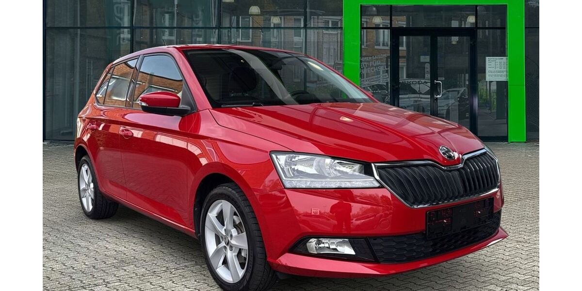 Skoda Fabia 18.006 km 9.950 &euro; Mülheim an der Ruhr 45479