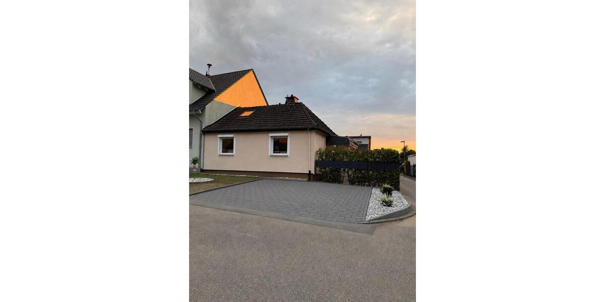 Einfamilienhaus Essen Stadtbezirk VI - 3 Zimmer, 84 m&sup2;, 1.280&euro; | Angebot:26568104