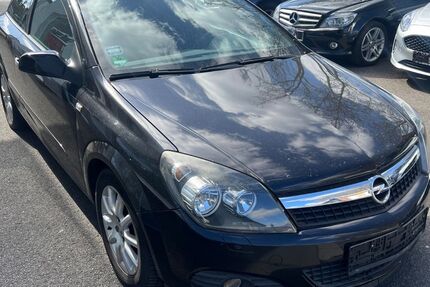 Opel Astra 94.000 km 3.699 &euro; Recklinghausen 45663