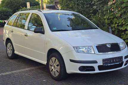 Skoda Fabia 198.206 km 1.249 &euro; Essen 45329