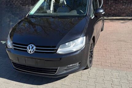 VW Sharan 224.845 km 9.200 &euro; Essen 45143
