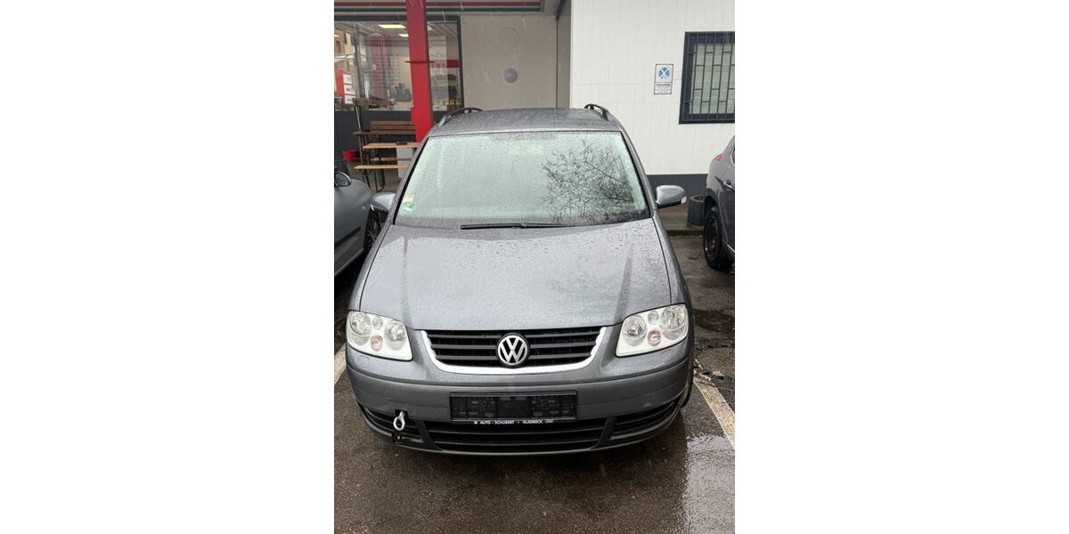 VW Touran 124.000 km 4.500 &euro; Gelsenkirchen 45881