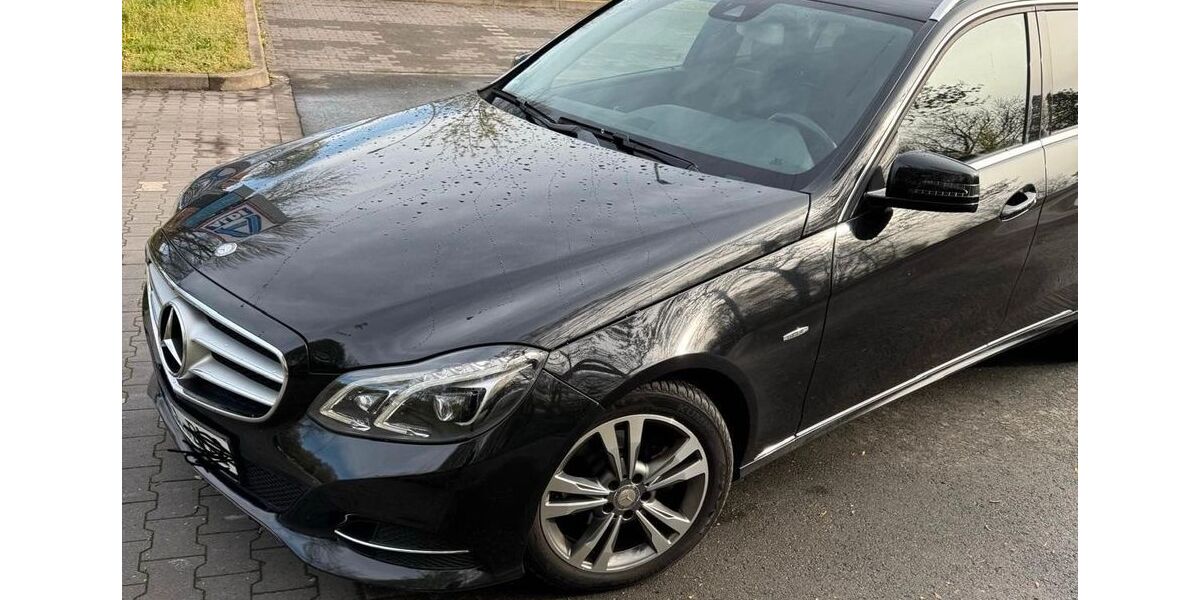 Mercedes-Benz E 220 104.000 km 15.000 &euro; Gladbeck 45966