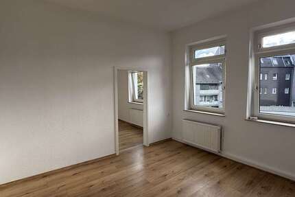 Wohnung Bochum Günnigfeld - 2 Zimmer, 57 m&sup2;, 490&euro; | Angebot:27742358