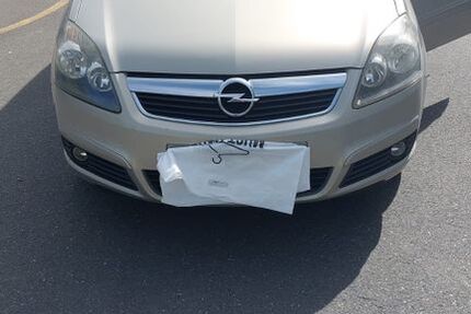 Opel Zafira 190.000 km 1.250 &euro; Dortmund 44309