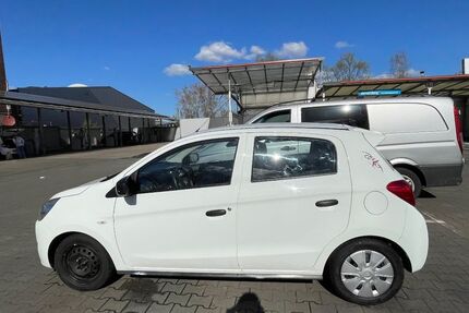 Mitsubishi Space Star 120.000 km 2.950 &euro; Essen 45133