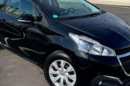 Peugeot 208 159.325 km 3.600 &euro; Recklinghausen, Stadt 45657