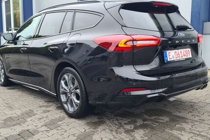Ford Focus 21.400 km 19.599 &euro; Essen 45276
