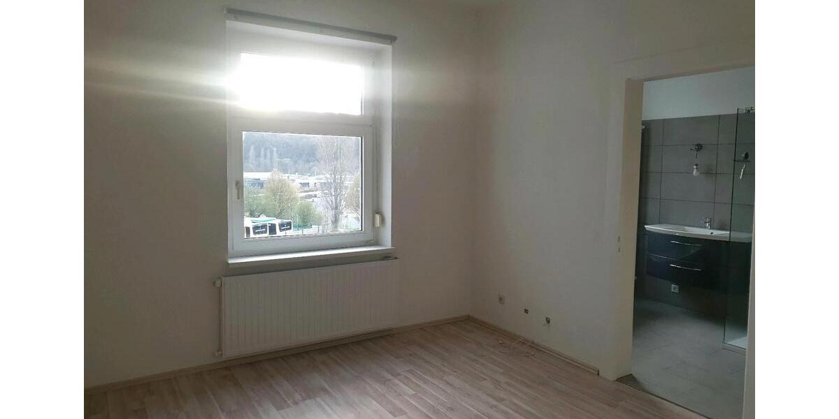 Etagenwohnung Wetter (Ruhr) - 3 Zimmer, 98 m&sup2;, 800&euro; | Angebot:26019194