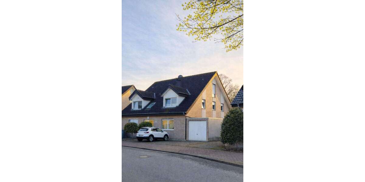 Etagenwohnung Dinslaken - 2.5 Zimmer, 80 m&sup2;, 265.000&euro; | Angebot:27042777