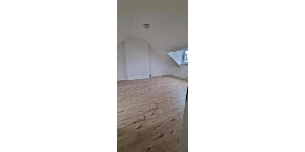 Dachgeschoßwohnung Bottrop Batenbrock - 2 Zimmer, 75 m&sup2;, 750&euro; | Angebot:25647921