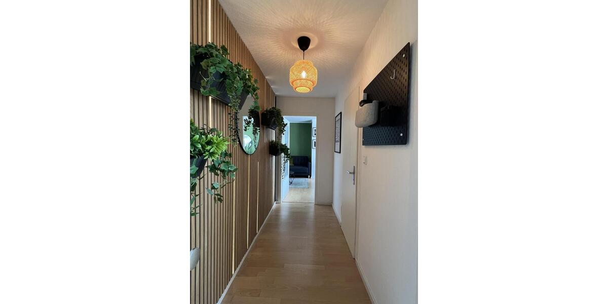 Dachgeschoßwohnung Essen Stadtbezirk II - 1 Zimmer, 40 m&sup2;, 750&euro; | Angebot:25988828