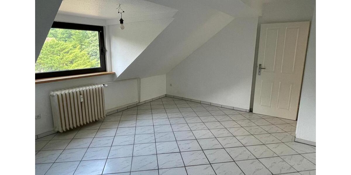 Etagenwohnung Gelsenkirchen Gelsenkirchen-Mitte - 3 Zimmer, 100 m&sup2;, 800&euro; | Angebot:25900423