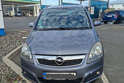 Opel Zafira 256.000 km 1.100 &euro; Dortmund 44143