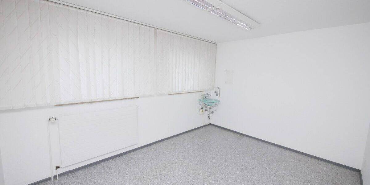 Gewerbeobjekt Gelsenkirchen / Buer Buer - 5 Zimmer, 135 m&sup2;, 130.000&euro; | Angebot:26875787