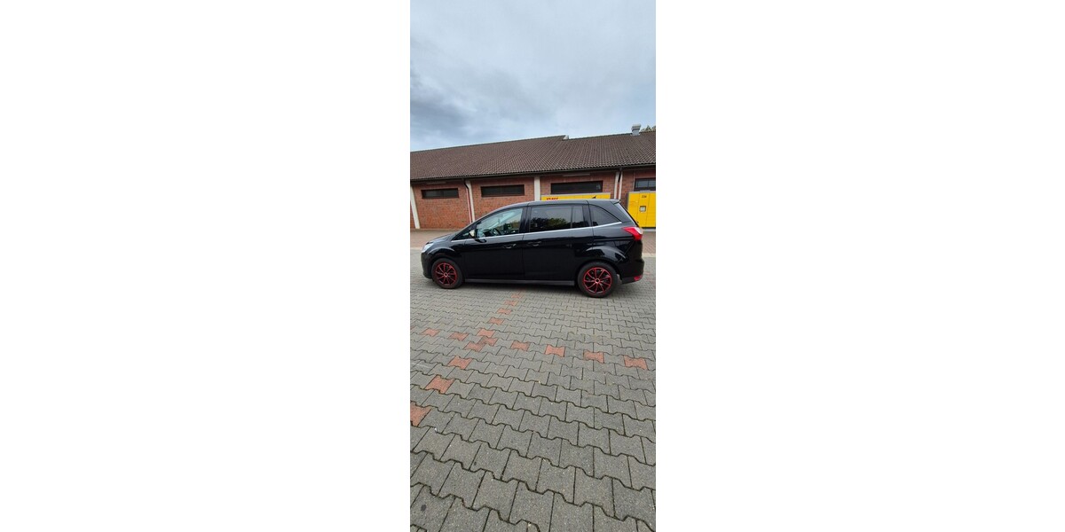 Ford Grand C-Max 143.797 km 5.500 &euro; Bochum 44787