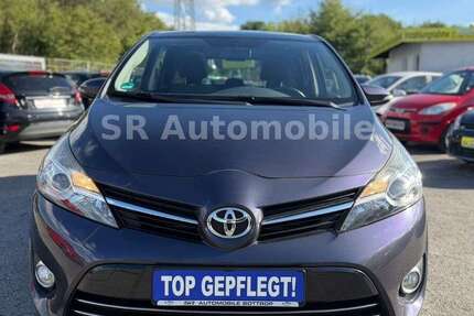 Toyota Verso 100.000 km 8.900 &euro; Bottrop 46238