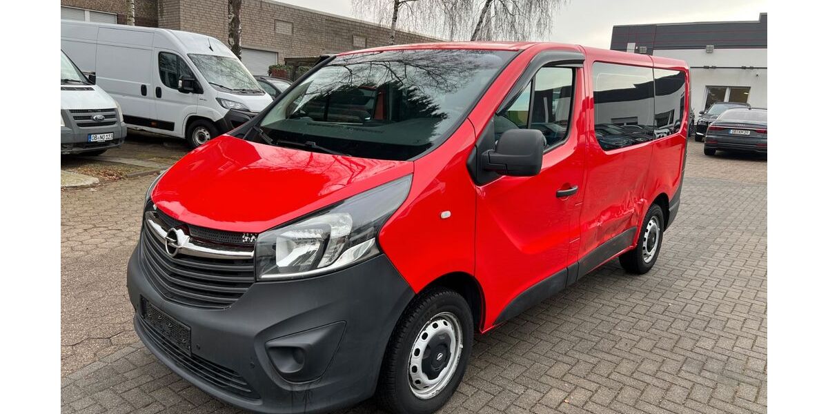 Opel Vivaro 155.084 km 7.950 &euro; Oberhausen 46149