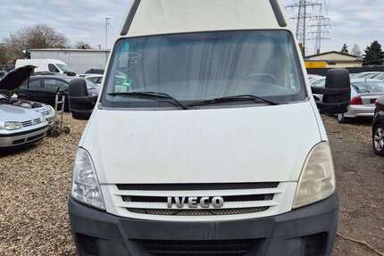 IVECO Daily 277.000 km 4.299 &euro; Bottrop 46242