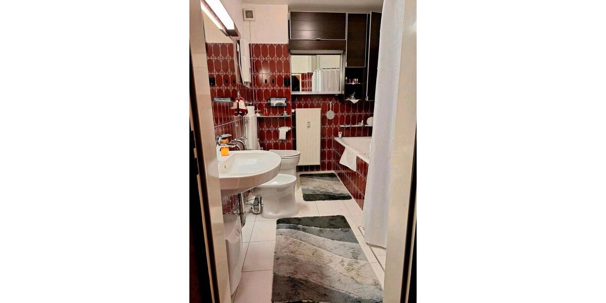 Erdgeschoßwohnung Oberhausen Schmachtendorf - 2.5 Zimmer, 90 m&sup2;, 229.000&euro; | Angebot:26721501