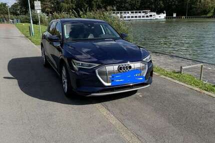 Audi e-tron 37.000 km 33.950 &euro; recklinghausen 45659