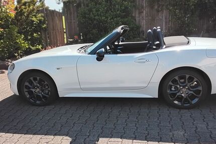 Fiat 124 Spider 25.500 km 19.000 &euro; Essen 45289