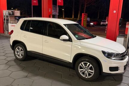 VW Tiguan 210.500 km 6.150 &euro; HERTEN 45699