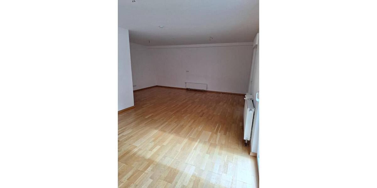 Etagenwohnung Schermbeck - 3 Zimmer, 98 m&sup2;, 750&euro; | Angebot:26564943