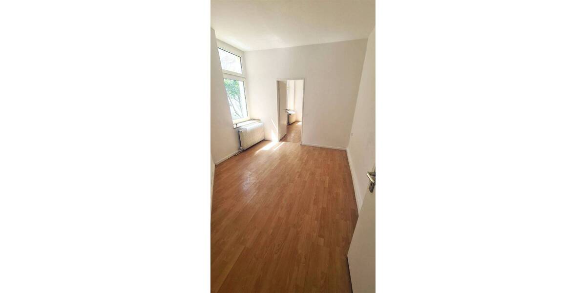 Etagenwohnung Oberhausen Altstadt-Mitte - 3 Zimmer, 65 m&sup2;, 495&euro; | Angebot:26733141