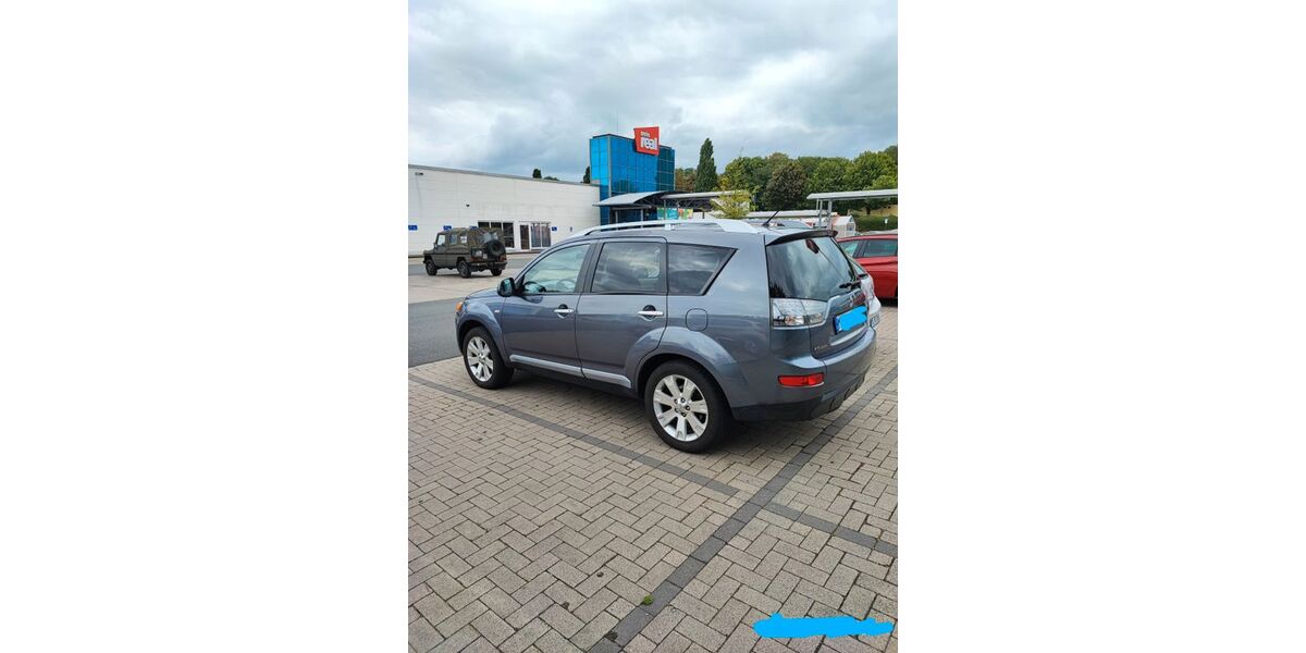 Mitsubishi Outlander 223.000 km 6.600 &euro; Velbert 42549