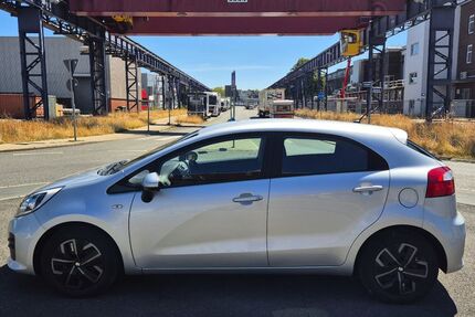 Kia Rio 62.600 km 6.990 &euro; Mülheim 45476