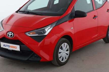 Toyota Aygo 28.243 km 9.650 &euro; Essen 45141