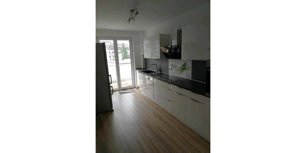 Etagenwohnung Essen Stadtbezirk II - 2 Zimmer, 60 m&sup2;, 900&euro; | Angebot:26030059