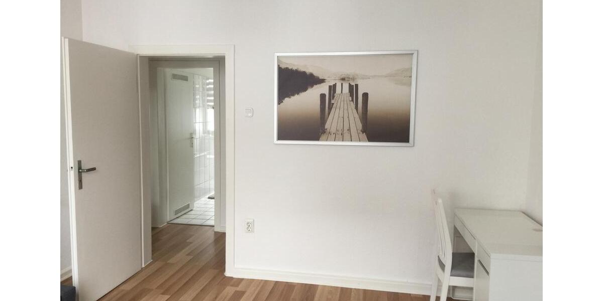 Etagenwohnung Essen Stadtkern - 2 Zimmer, 50 m&sup2;, 1.200&euro; | Angebot:27603642