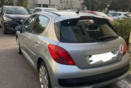 Peugeot 207 150.000 km 1.000 &euro; Lütgendortmund (Dortmund) 44149